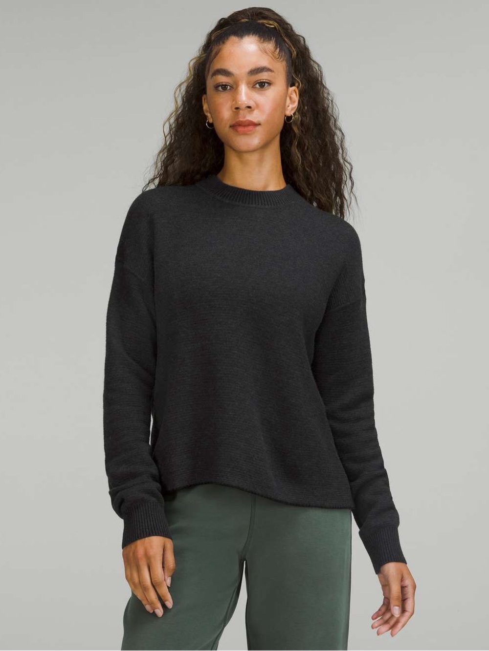 Lululemon Reversible Double-Knit Crew Neck Sweater
Graphite Grey / Black Size 4
